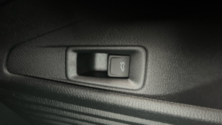 Volkswagen ID.4 210kW Black Edition Pro 77kWh 5dr Auto Electric Estate